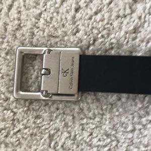 Calvin Klein Jeans reversible belt
